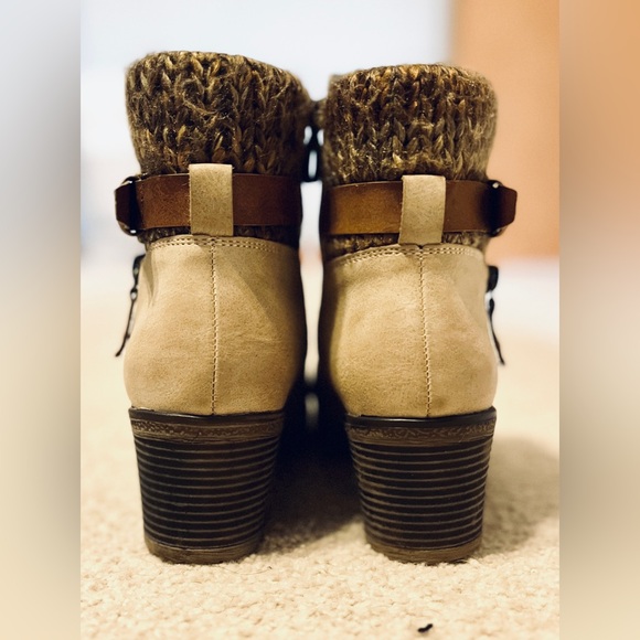 Spring Step Ankle boots NEW worn once for indoor pictures size 38 light beigh - Picture 11 of 13